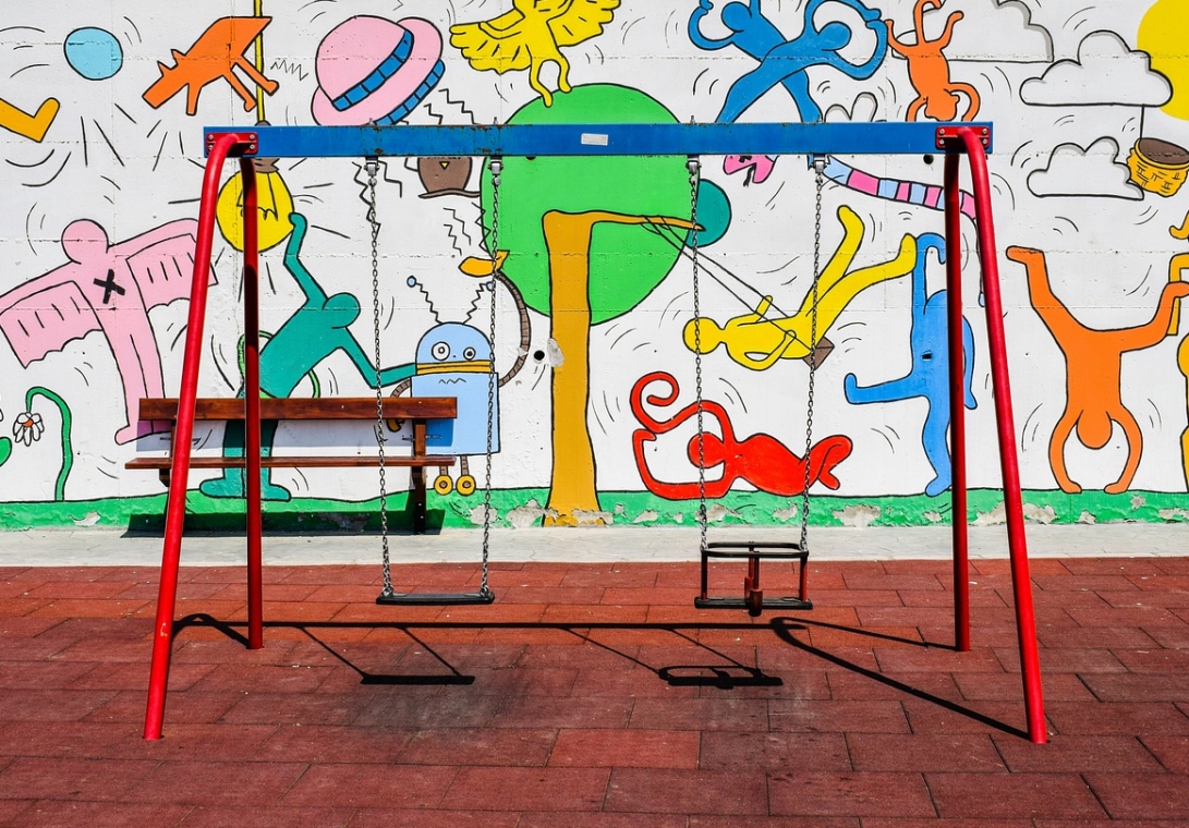 Budowa nowoczesnego placu zabaw dla przedszkola Integracyjnego Nr 12 im. Marii Montessori realizowana dzięki Budżetowi Obywatelskiemu Chorzowa