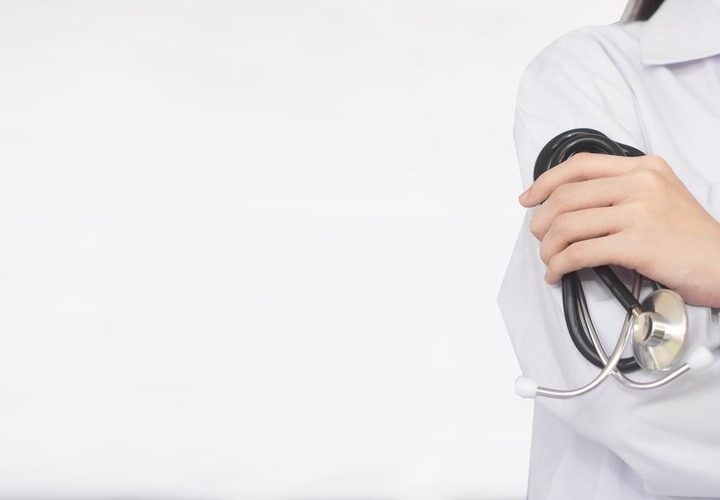 Bezpieczni seniorzy: kluczowe wskazówki na spotkaniu w Piekarach Śląskich