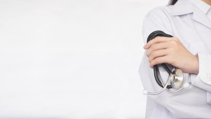 Bezpieczni seniorzy: kluczowe wskazówki na spotkaniu w Piekarach Śląskich