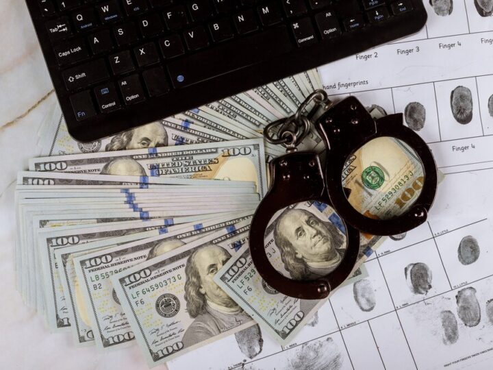 68-latka straciła 125 tysięcy złotych w oszustwie inwestycyjnym