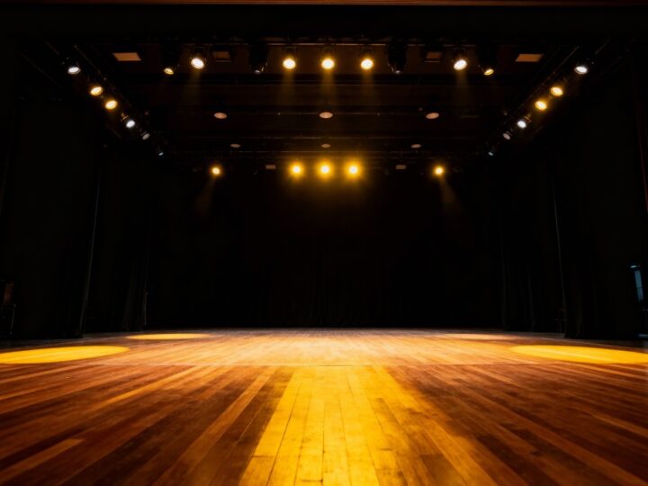 Gorący spektakl „Optymiści” rozbawił Chorzowskie Centrum Kultury