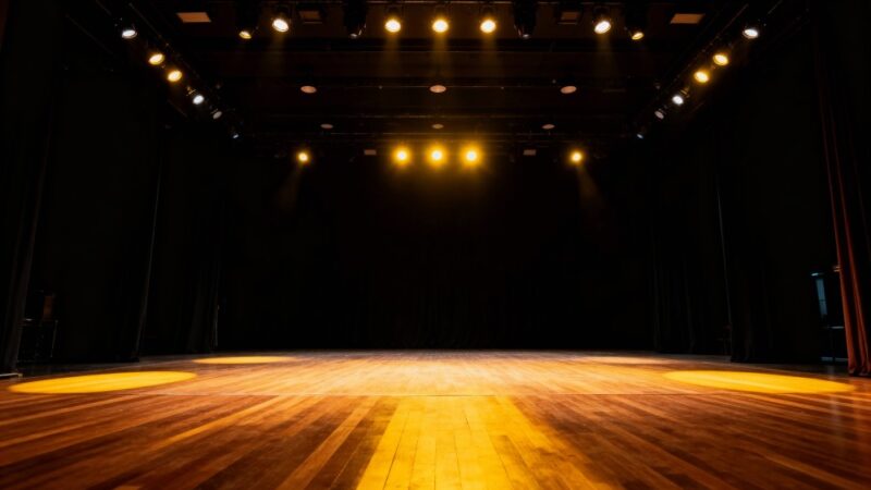 Gorący spektakl „Optymiści” rozbawił Chorzowskie Centrum Kultury