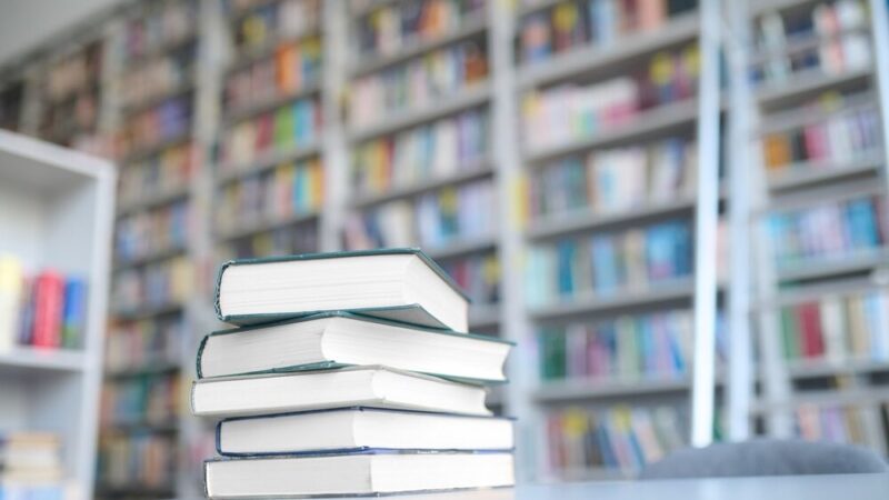 Literackie odkrycia Śląska w Chorzowie: spotkania z pasjonatami kultury!