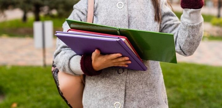 Nowoczesne przestrzenie edukacyjne w Piekarach Śląskich: Zielona Pracownia i multimedialna biblioteka