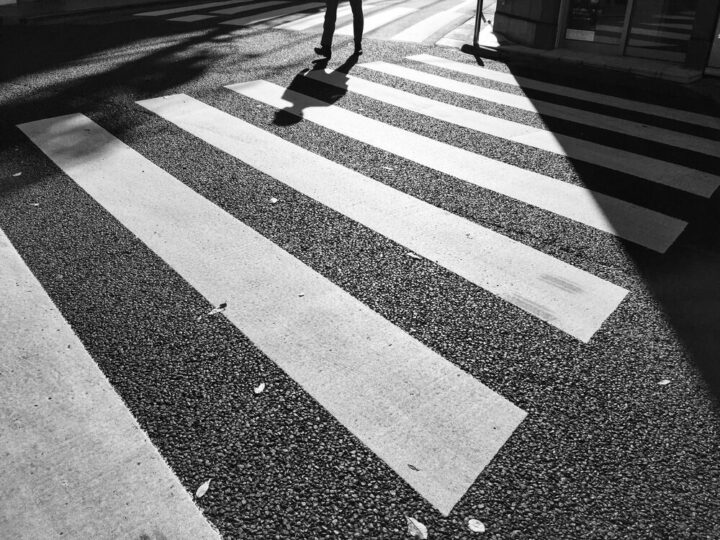 Zagadkowa śmierć 41-latka na ulicy Rybnickiej: policja prowadzi śledztwo