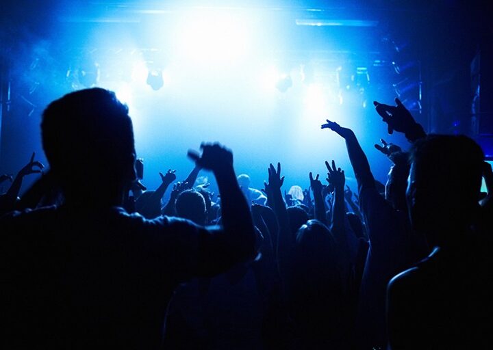 Koncert „Ziemia przyjmie wszystko” w Bytomiu: Muzyczna podróż przez górniczą tradycję