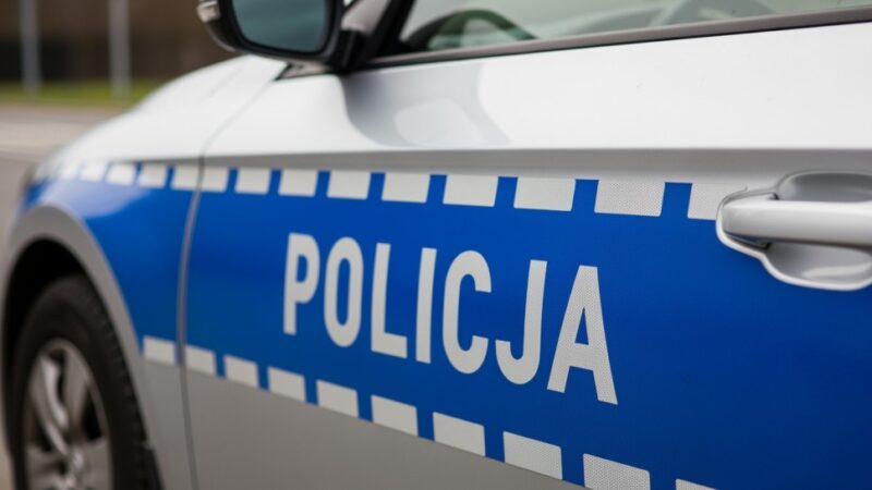 40-latek z nożem w sklepie zgłasza się na policję i trafia do aresztu