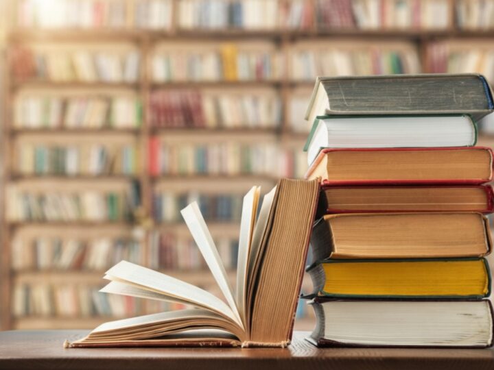 Monika Szwaja: Pamiętamy o mistrzyni literatury kobiecej w 76. rocznicę urodzin