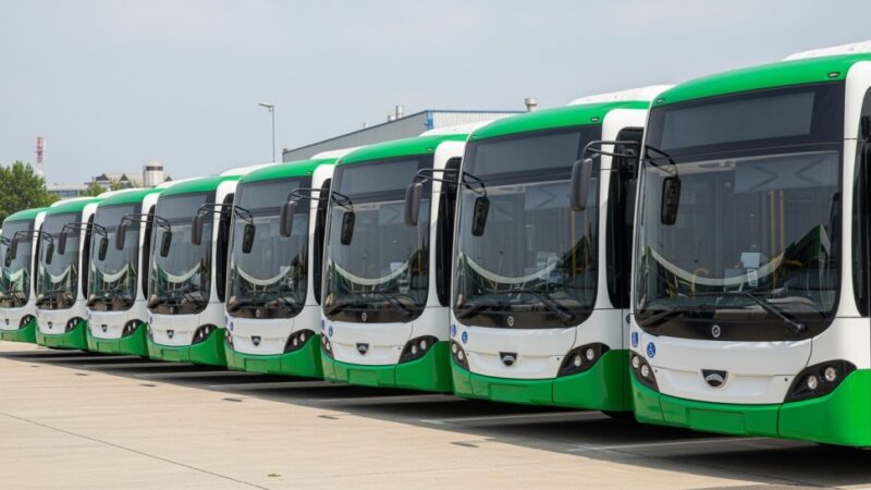 Świąteczny rozkład jazdy: zmiany w komunikacji miejskiej!