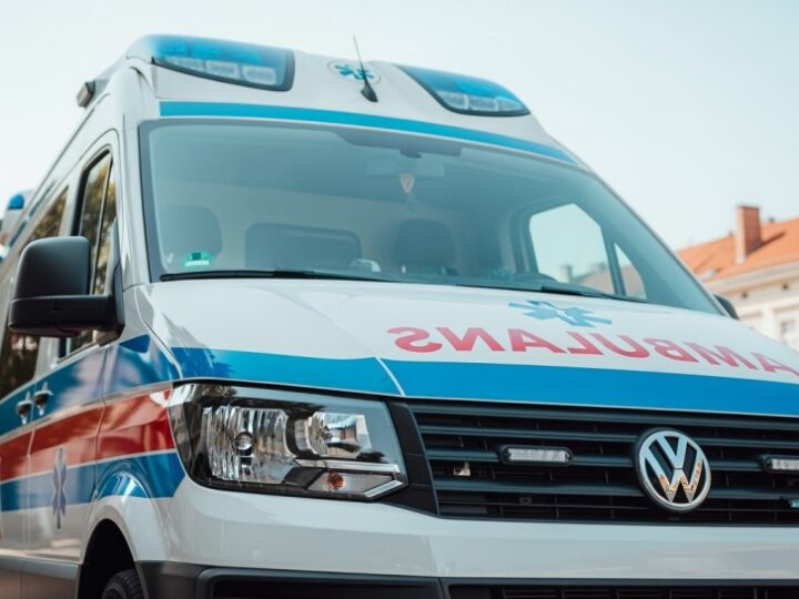 Nie ignoruj zimna – Twoja pomoc może uratować życie