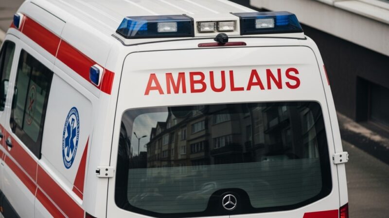 Niebezpieczne warunki na drogach Śląska: alarmująca liczba wypadków i kolizji