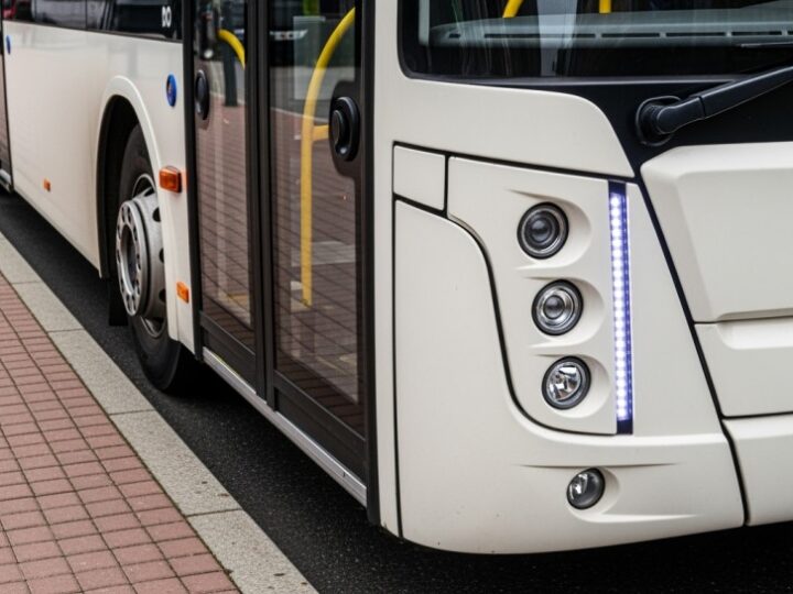 Nowe zmiany w komunikacji tramwajowej i autobusowej w Katowicach oraz Knurowie