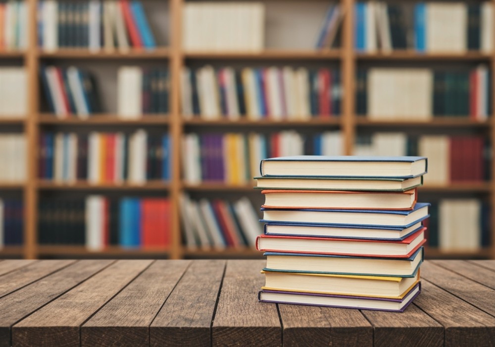 Karciane popołudnie w bibliotece: baw się z nami!