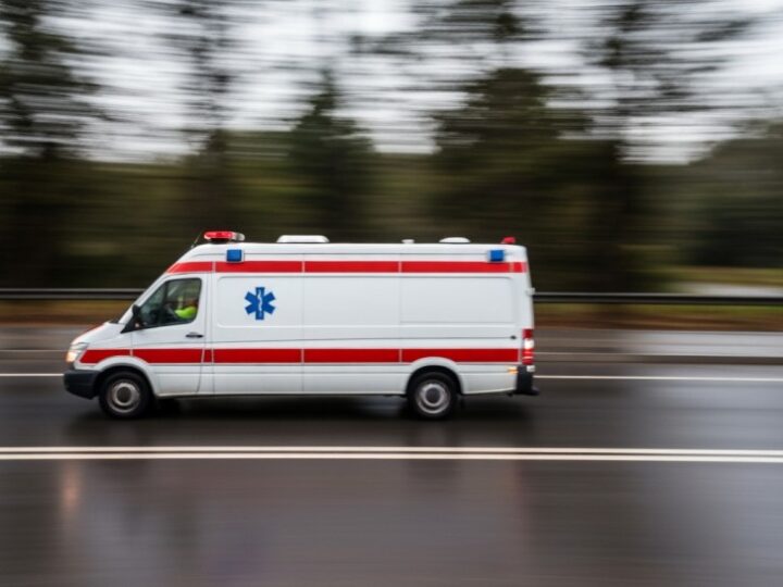 Policjanci w akcji: szybka interwencja ratuje 58-latkę