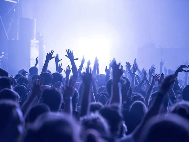 Zakochaj się w dźwiękach: premierowy koncert Magdy Krzywdy i Sławka Witkowskiego