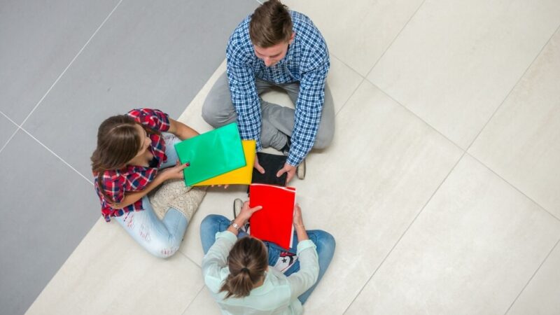 Siemianowicka młodzież zgłębia tajniki cyfrowej demokracji!