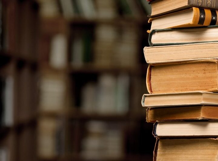 Znajdź swoją idealną lekturę w naszej bibliotece!