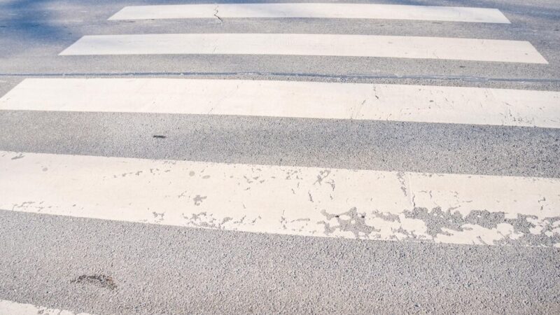 Potrącenie 11-latka na przejściu: kierowcy, zwolnijcie dla bezpieczeństwa!