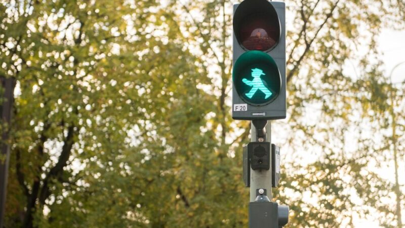 Ruch na ul. Bytomskiej normalizuje się po wypadku z pieszą