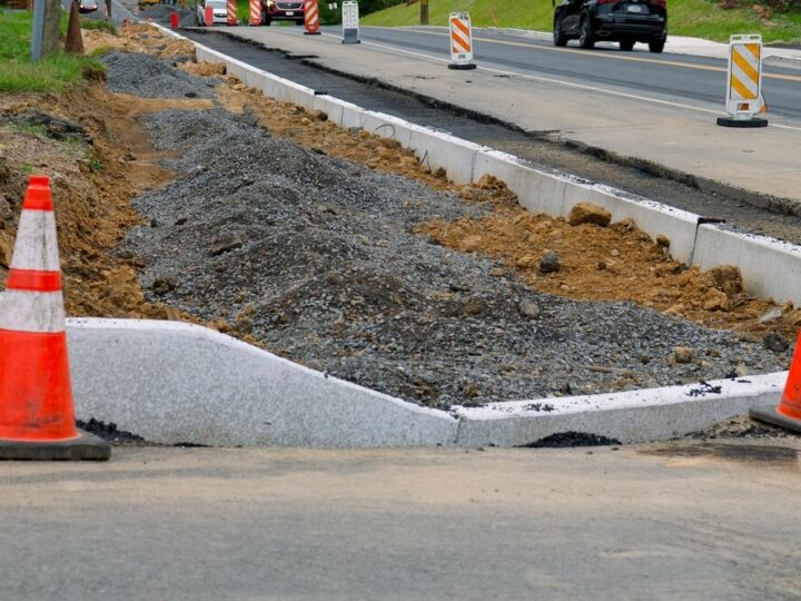 Zamknięcie ul. Piłsudskiego: Próba obciążeniowa topoli czarnej w sobotę