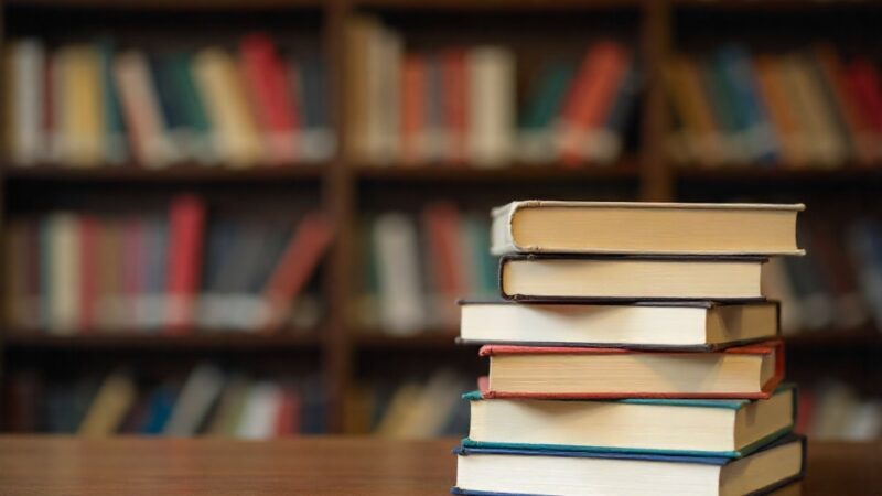 Wiosenne inspiracje uczniów w chorzowskiej bibliotece