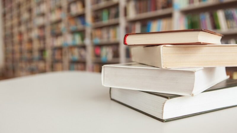 Wypożycz książki z Czytelni Naukowej i poszerzaj swoje horyzonty wiedzy