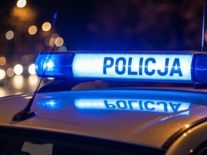 Mężczyzna z nożem zatrzymany na placu zabaw po interwencji policji