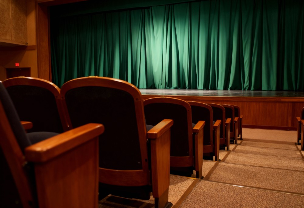 Teatr STEP świętuje 20-lecie – ostatnia szansa na niezapomniane przeżycia!