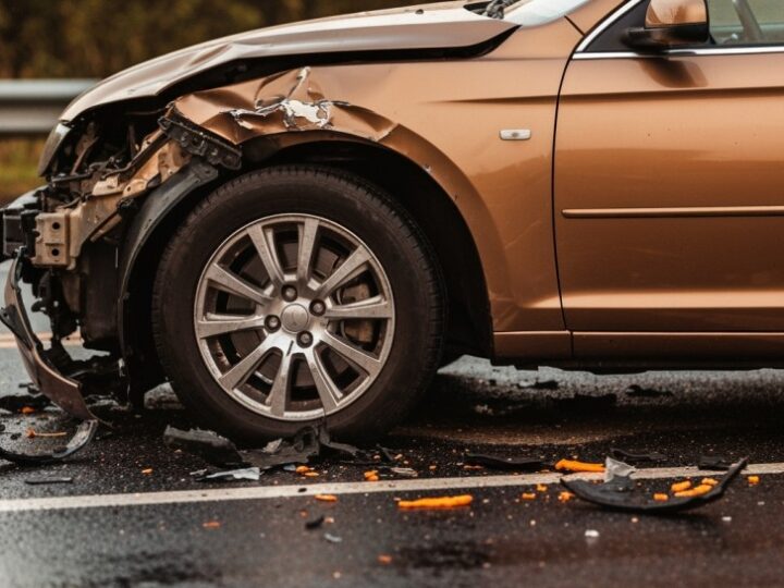 Utrudnienia na DW902 w Świętochłowicach po kolizji z ciężarówką