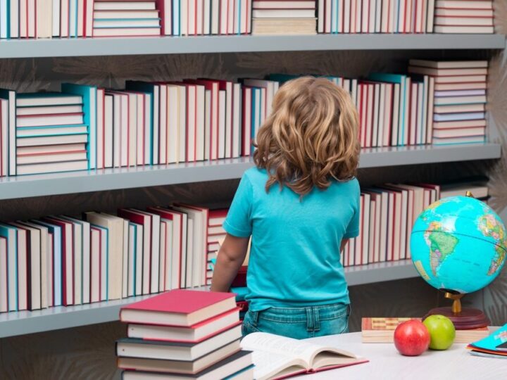 Wakacyjne warsztaty kulinarne w bibliotece: dzieci z Chorzowa odkrywają włoskie smaki!