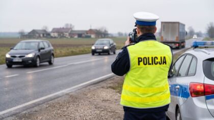 Katowice: po zgłoszeniach wpadli pijani kierowcy